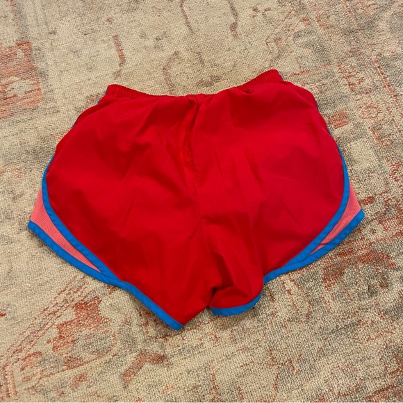 Nike Women’s Dri-Fit Tempo Running Athletic Shorts, Pink, XS - Picture 2 of 3